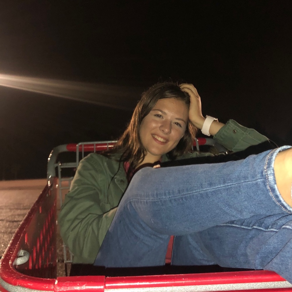 Meet your Posher, Becca